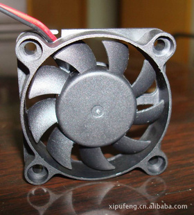 4510ʪ12Vֱɢȷ