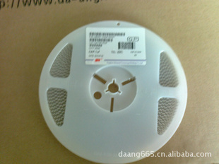 Ƭ0805100NF/50V20%