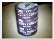 250v3300uf