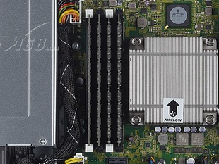 PowerEdgeR720(XeonE5-2609/2GB/300GB)Ļ