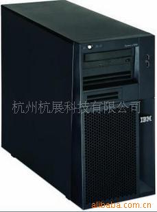 IBMX3200M24368I04