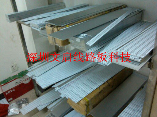 ֻӦ2835LEDչLEDPCB·