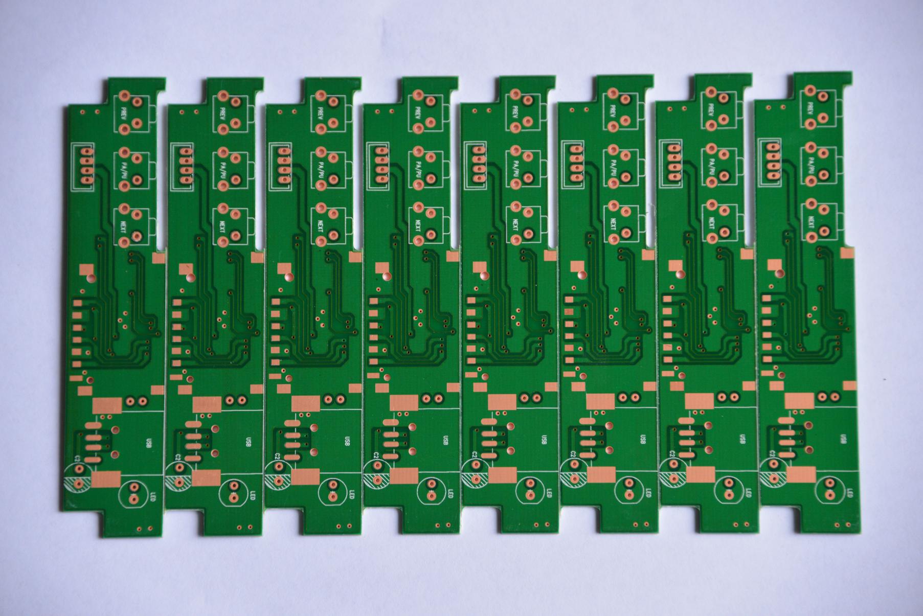 PCB·