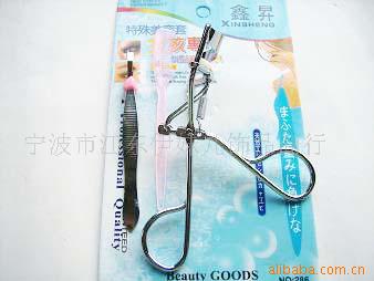 工艺品,化妆用具,礼品.一元二元店.化妆刷