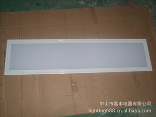 ledդ300*1200