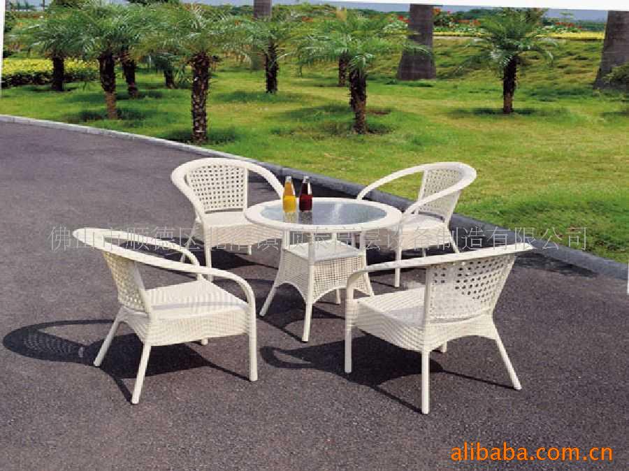 仿藤家具,藤编家具,庭院家具,休闲桌椅(图)