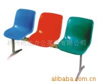 排椅、休闲椅、课桌椅、校用设备、办公家具、书架