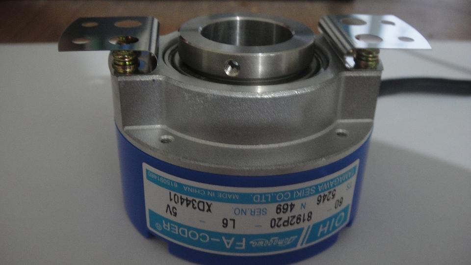 TS5246N473Ħ