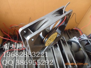 ̨ADDA12025ɢȷDC12V0.24AAD1212LS-A70GL