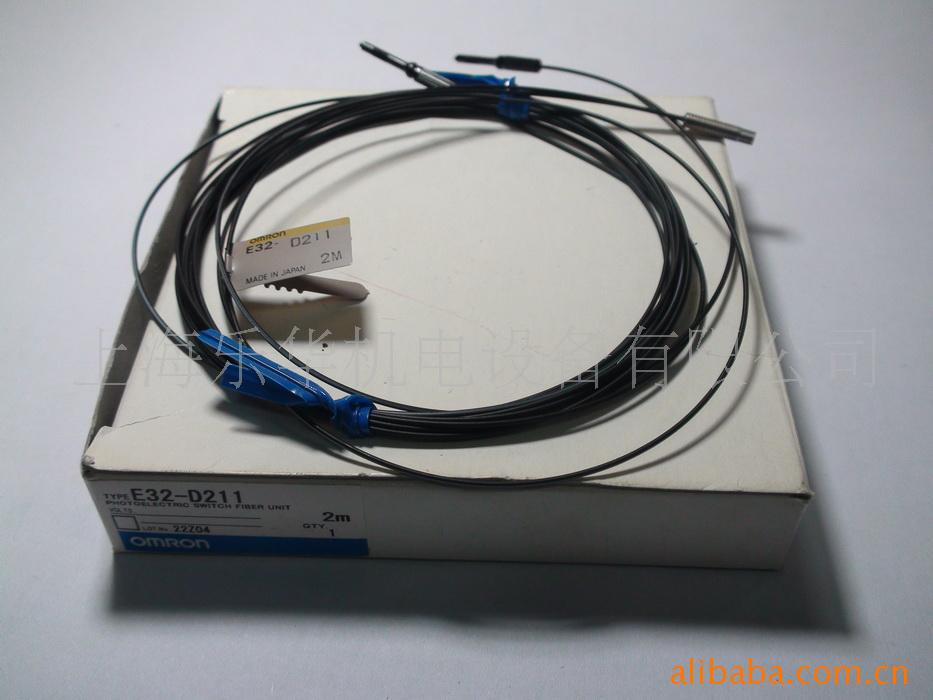 E32-D211