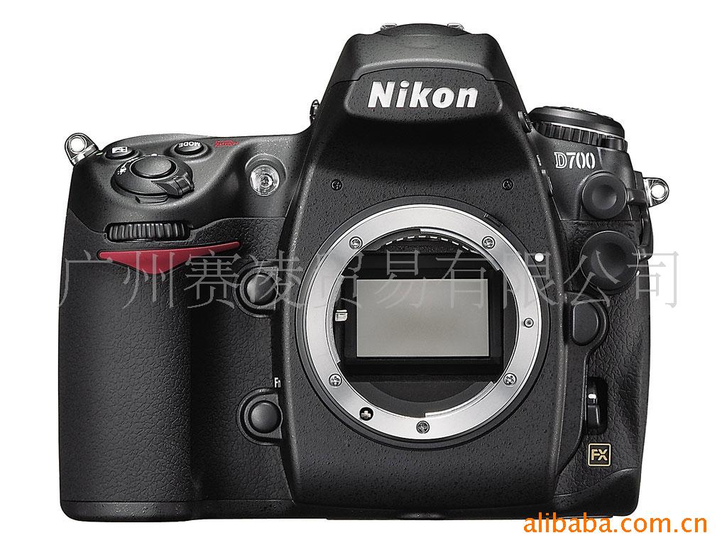 ῵D700()