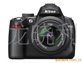 ῵D5000
