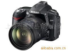 ῵D90(18-200mm