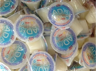 亲亲果冻20gAD钙乳果冻一箱10斤