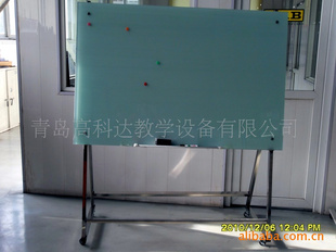 带支架的磁性玻璃白板
