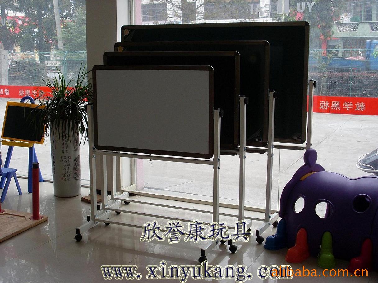 移动黑板,安全地垫,智力玩具,教学黑板,课桌椅