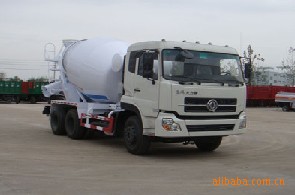 型混凝土搅拌运输车--水泥搅拌车--8-12立方混凝土搅拌车