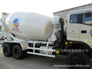 瑞亿公司主要核心产品混凝土搅拌运输车