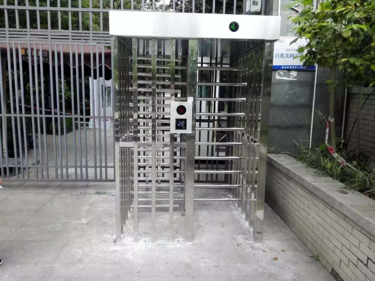 远韬站小区转闸门 全高十字转闸生产厂家