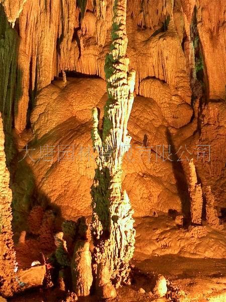 提供假山假树、溶洞加工