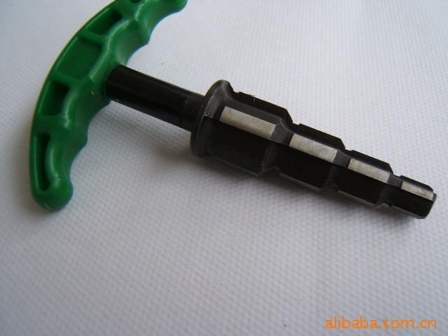 钢制铝塑管整圆器,铰,稳态管剥皮器,铜管倒角器