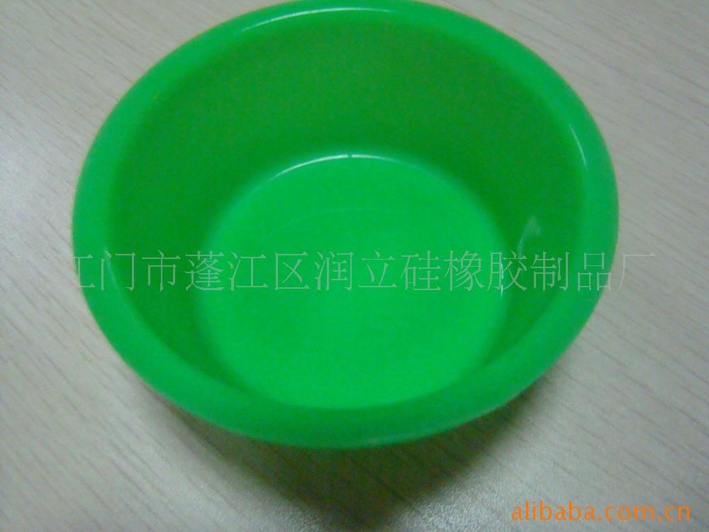 硅胶餐具,格,硅胶碗,蛋糕盘,厨房用具,饭碗(图)