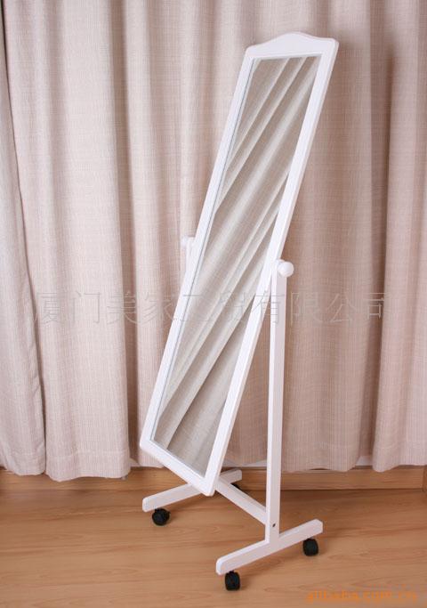 زľ3064W