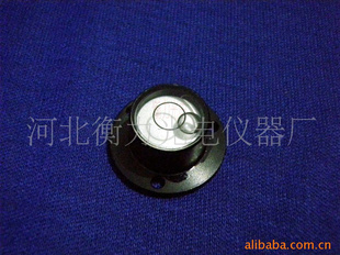 金属圆水准器