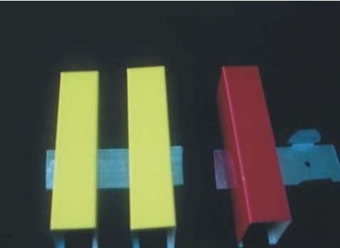 ۰