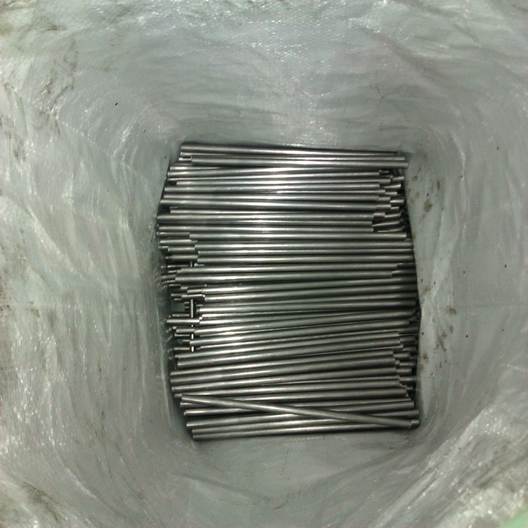 Բ1.5mm12mm񳤶жϵֱ