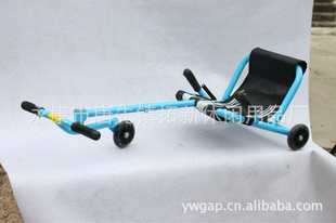 CEEzyroller滑板车脚摇车脚踏滑板车扭扭车座椅