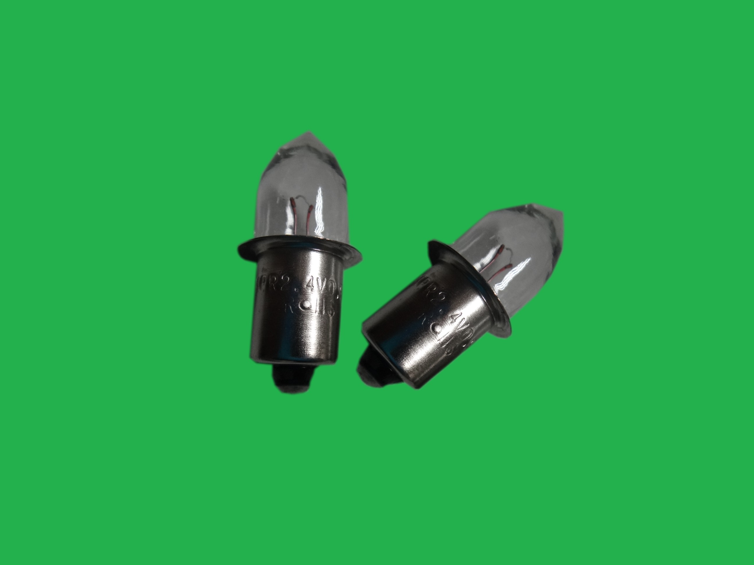 ӦP13.54.8V0.7Ԫ
