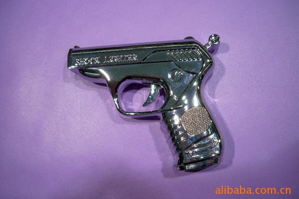 /߼