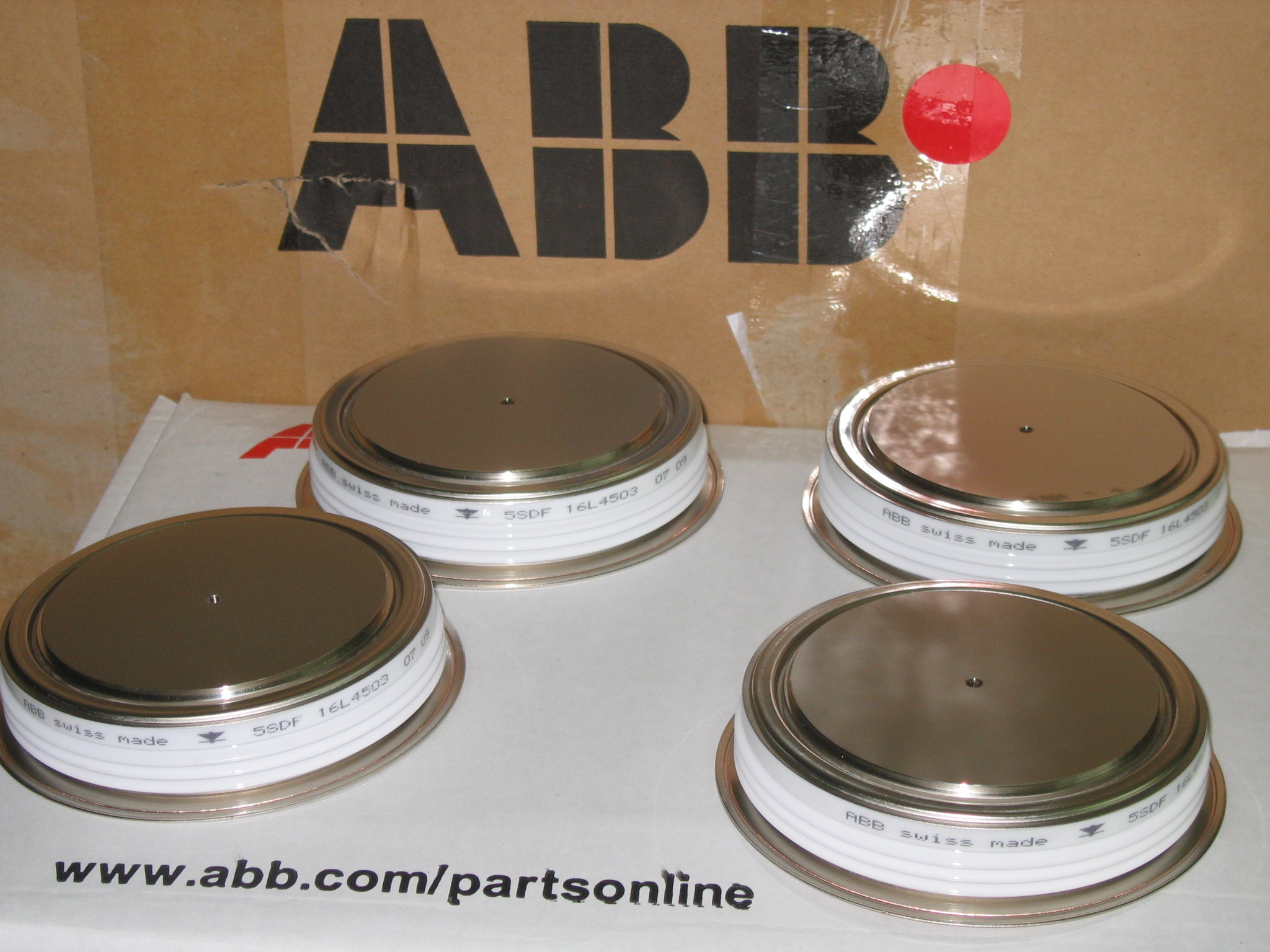 ABBɿع5STP45N28005STP16F2400