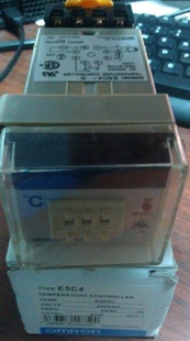 OMRON¿E5C4-R