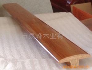 ʵľտT-molding