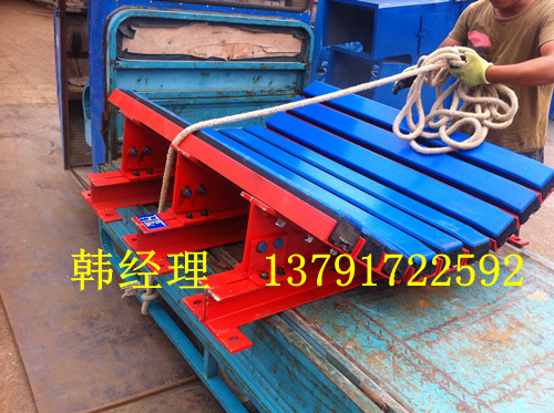 úû崲