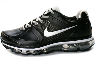 ¿2011NIKEͷţƤȫ˶Ь360ϵУ