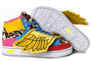 ŲʱƳ°ЬOriginalsbyJeremyScott˶Ь