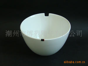 泱մ룬10бBOWLóմ