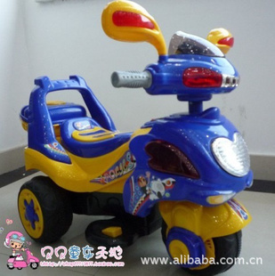 三轮儿童电动车电动摩托车