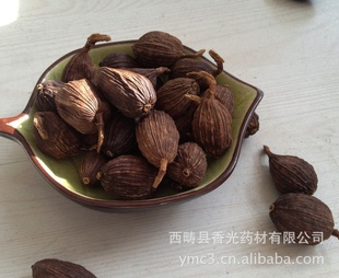香料草果马关草果云南草果香味浓郁