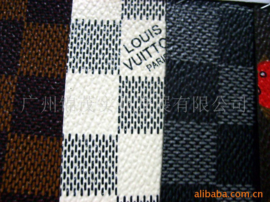 LOUISVƤ,PU,PVC