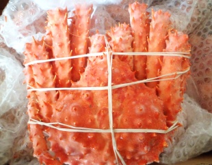 大量进口冷冻熟帝王蟹,海鲜礼盒,送礼首选