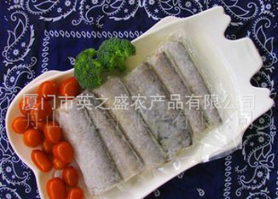䶳