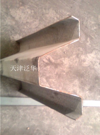 ڼ͸