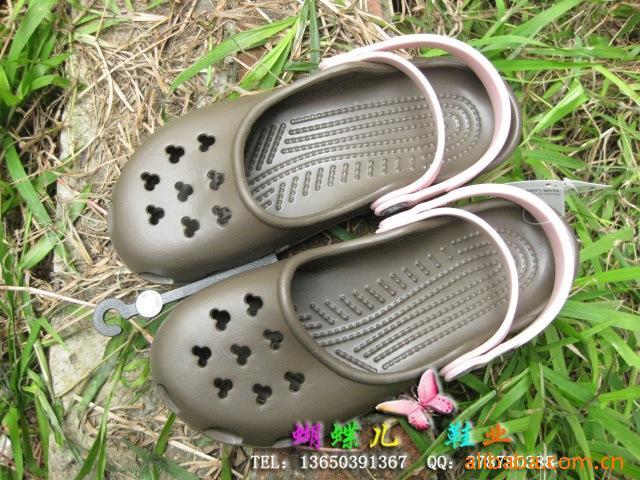 crocsɿ