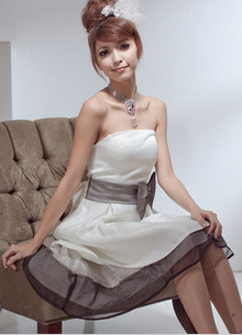 2012¿¿漆ȹСYb