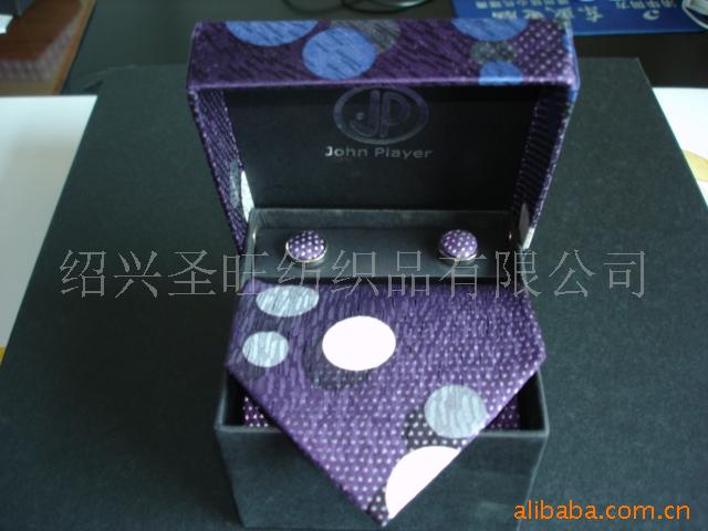 围巾,阿拉伯方巾,丝巾,沙滩巾,领带,三角巾,毛毯