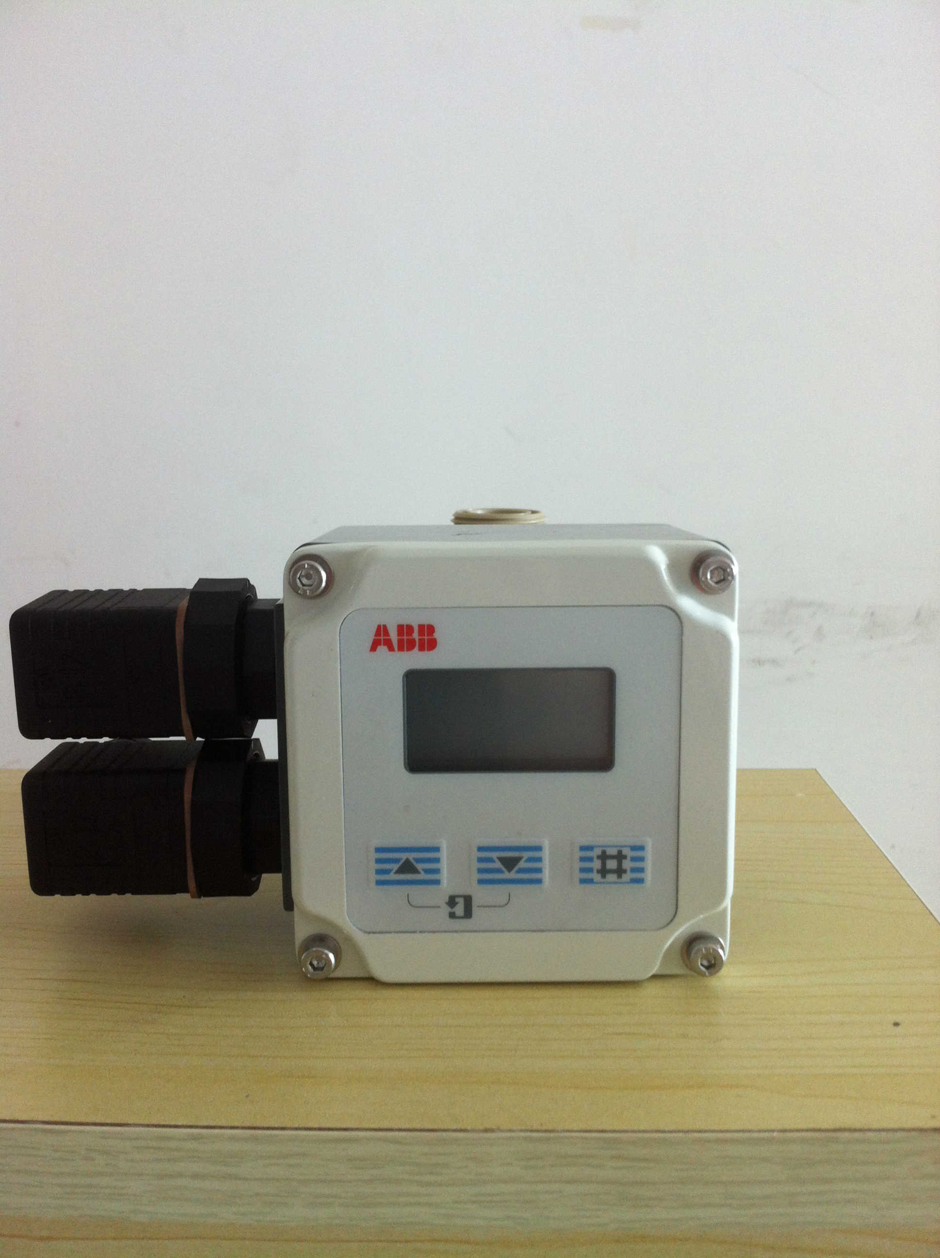 ABBǱmini